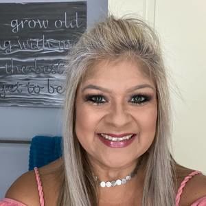 Meet your Posher, Cindy